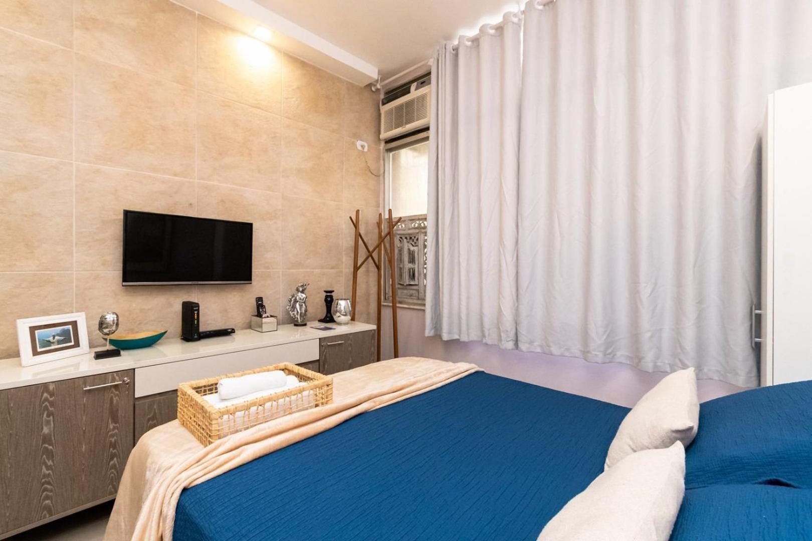 A 200m Da De Ipanema | Vp 111/211 Apartamento *